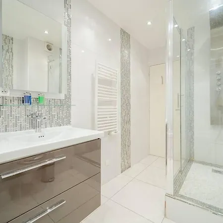 Familiale #wagram #pereire - Ii